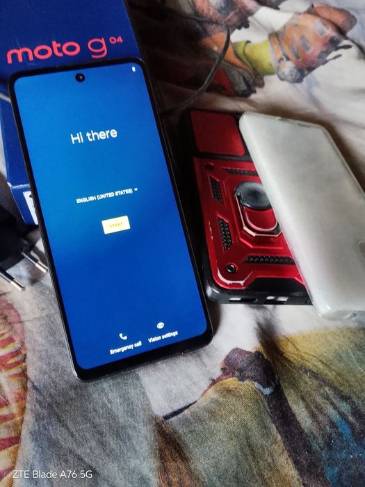 Телефон Motorola G04