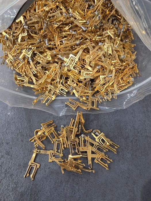 Pini auriti,tranzistori,circuite integrate,bga,procesoare,cipuri