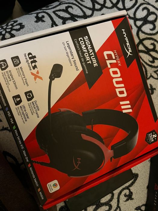 Наушники HyperX Cloud III