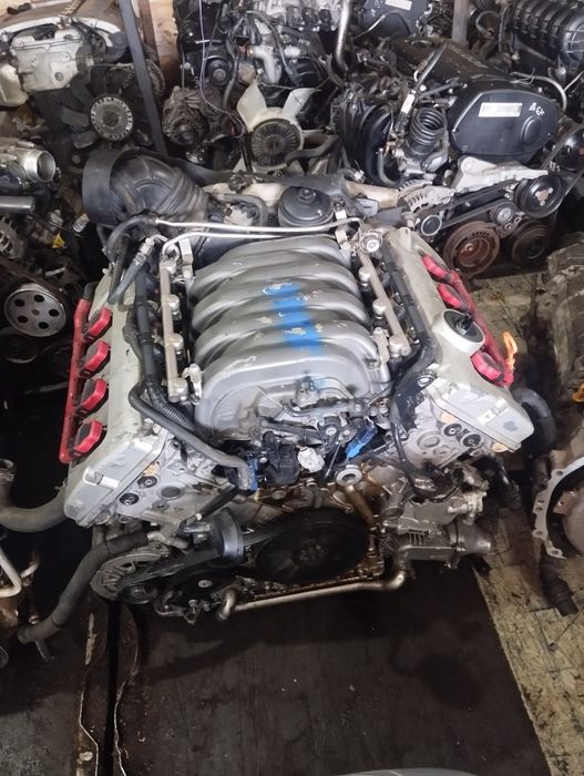 Привозной двигатель Audi A6  BAS 4.2 объёмом