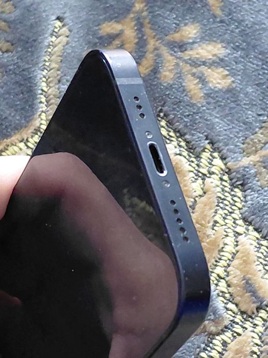 Iphone 12 128  черный