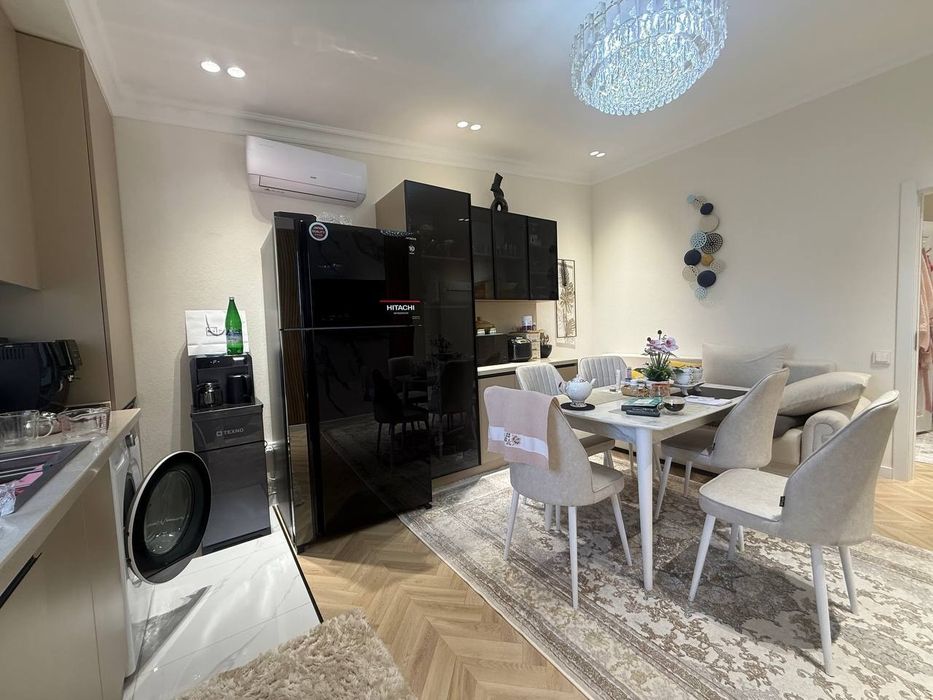 Азия Хаус жк 4/8/8 квартира продается