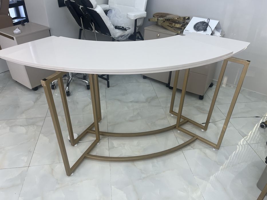 Стол для маникюра