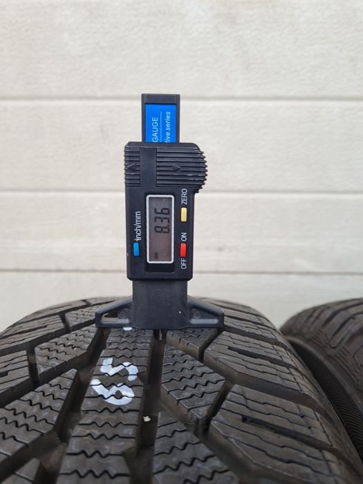 Зимни гуми 4 броя SEMPERIT MsterGrip2 185 65 R15 дот 3120