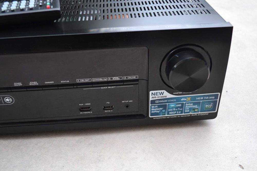 Amplificator Denon AVR X 1300 W cu  telecomanda originala Bluetooth