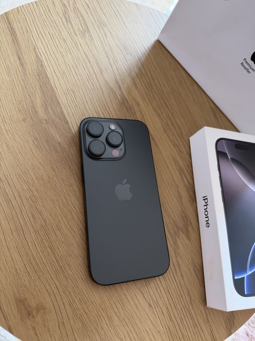 Iphone 16 pro 128gb black battery healt 100%
