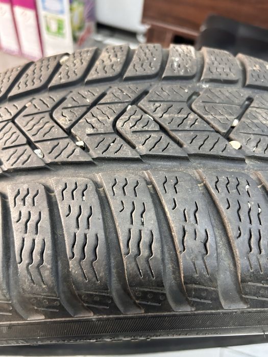 Vand 2 Cauciucuri Pirelli,Dot-2023,Marimea 205/60/16