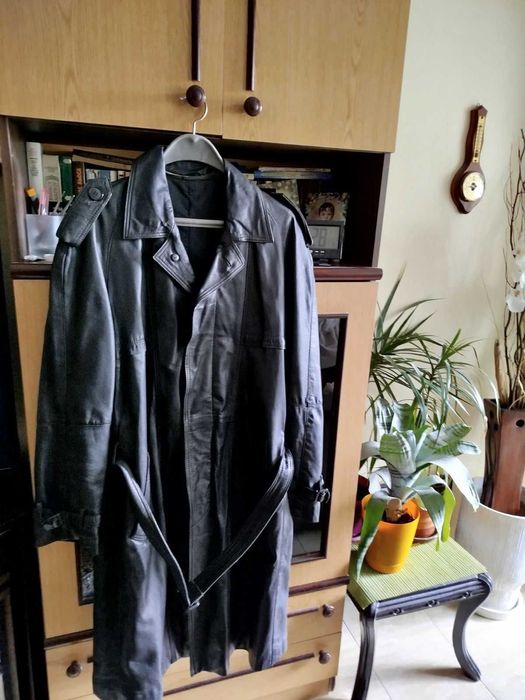 Черно манто от естествена кожа