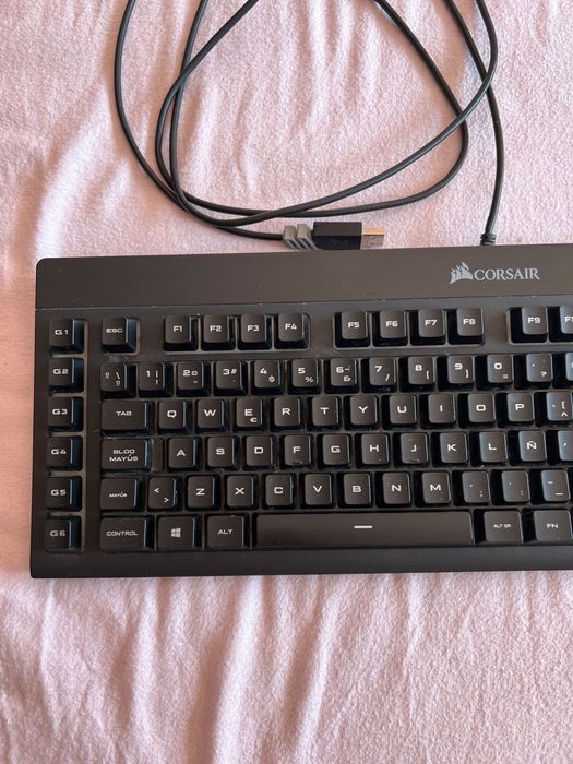 Corsair K55 RGB клавейтура
