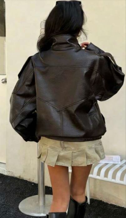 Кожено oversize яке с яка тренд