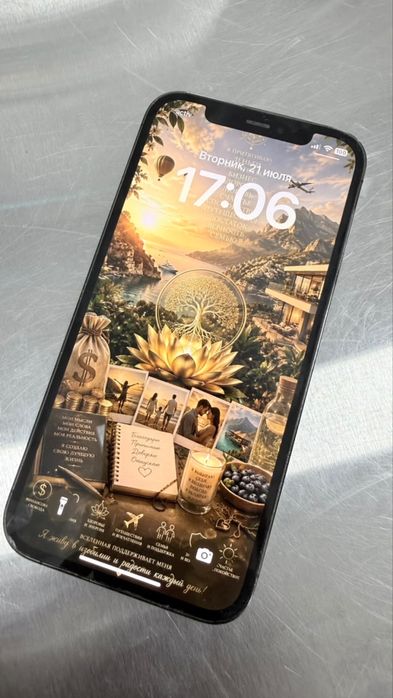 Продам Ihone 12 pro