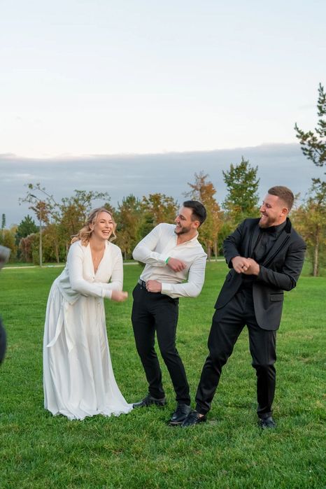 Ведущий на свадьбу