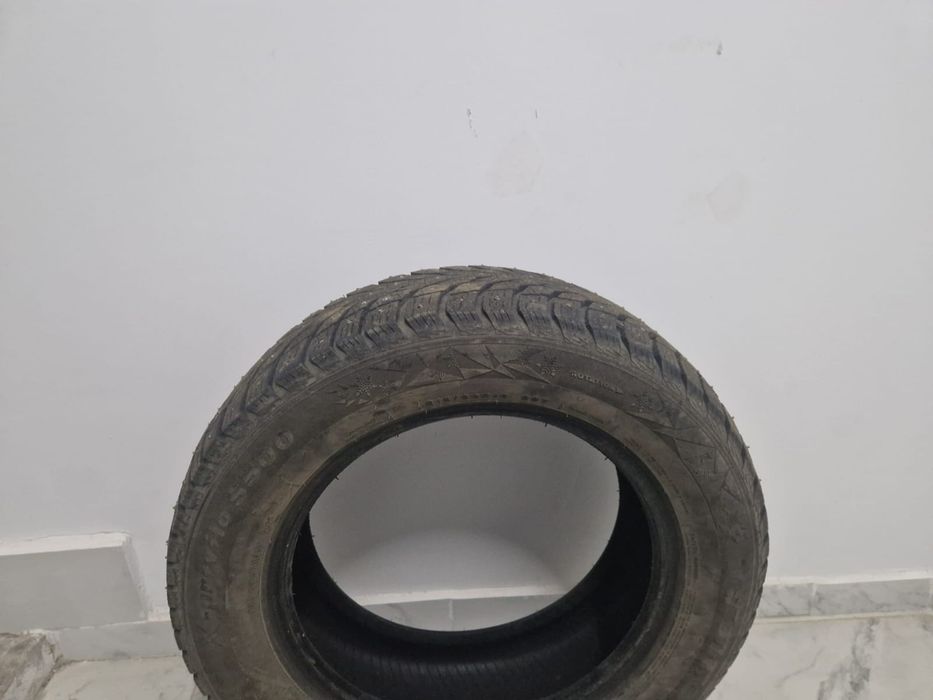 Продам шины 215/60/16
