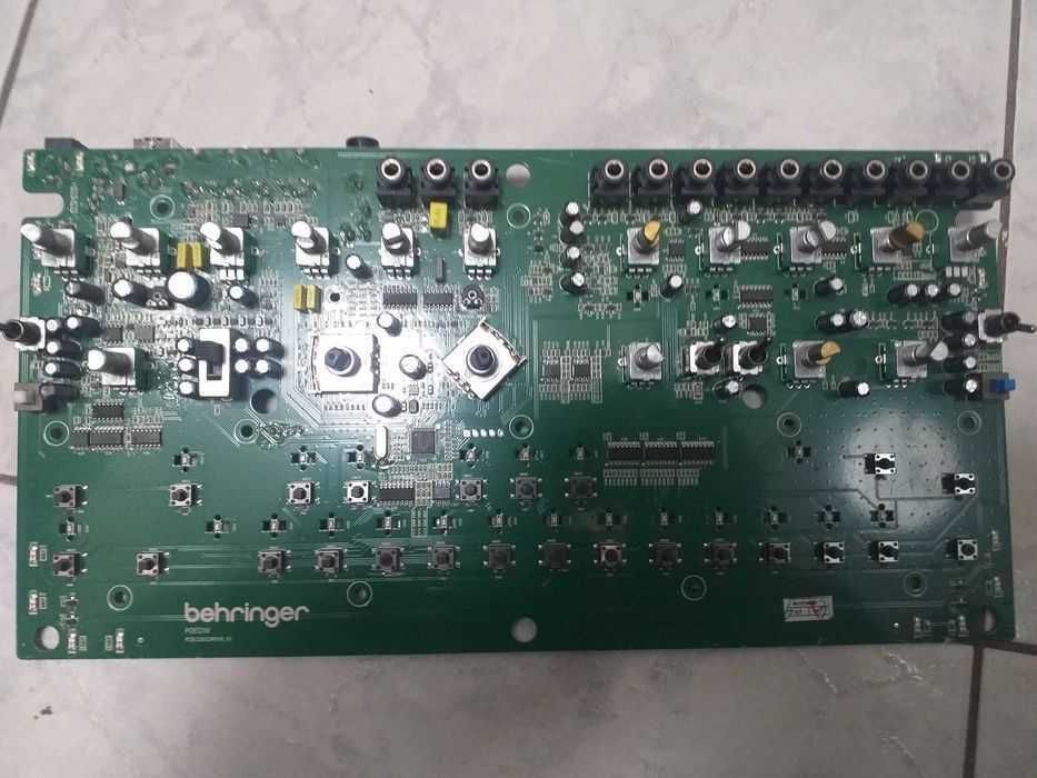 Placi audio provenite din aparatura moderna