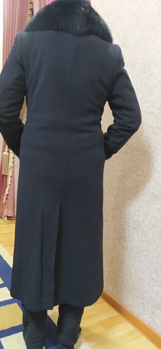 Ayollar uchun moynaliy palto