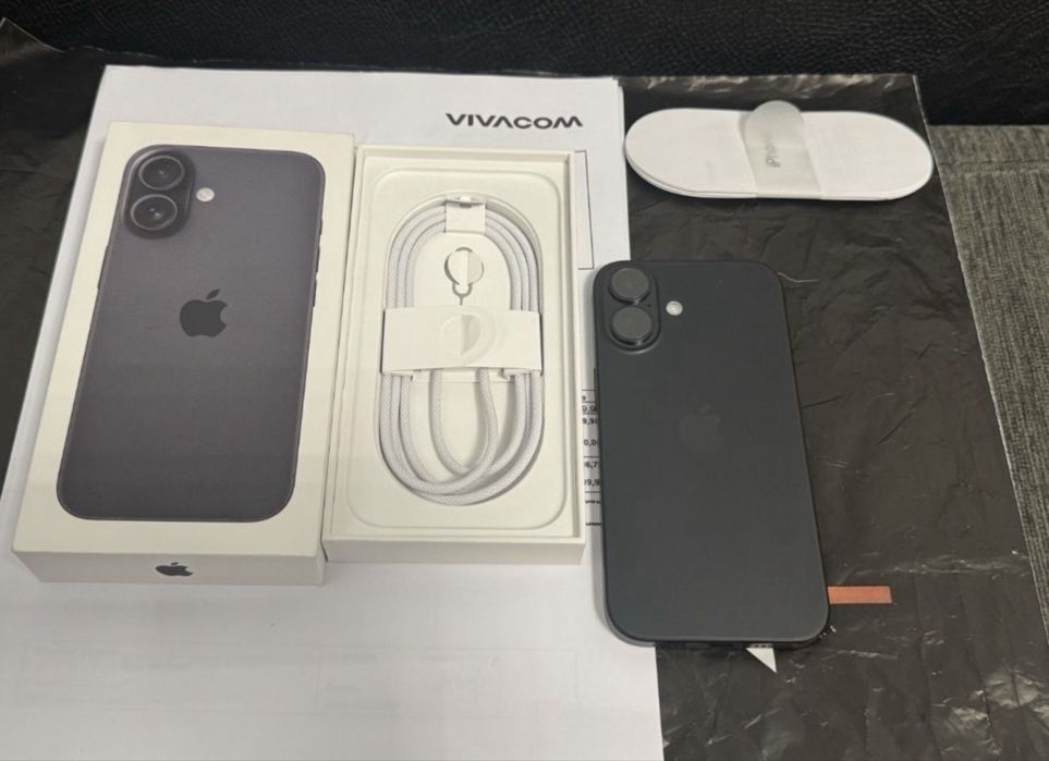 ЧИСТО НОВ 128GB iPhone 16 Гаранция Vivacom 2027 Black | Черен