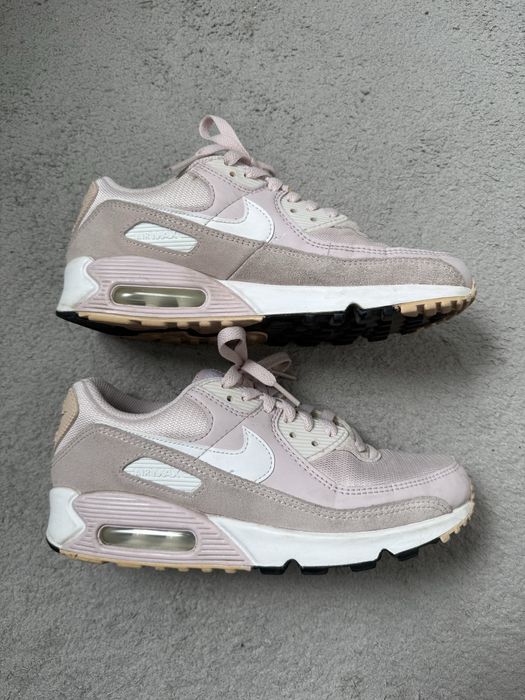 Nike Air Max 90 barely rose велурени 38 р-р