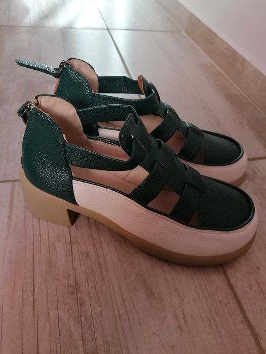 Чисто нови обувки