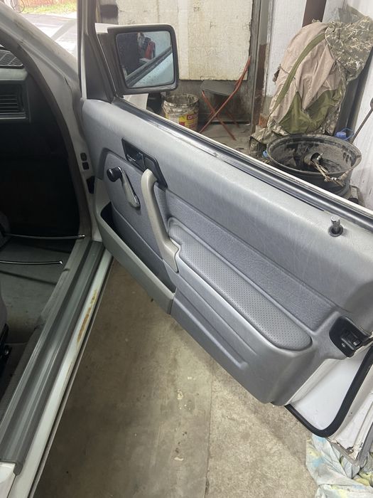 Продам мерседес 190