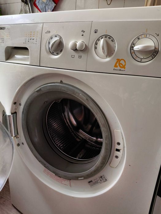 Стиральная машина автомат Zanussi FA 1032
