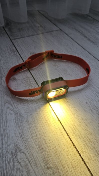 Налобный фонарь с сенсером