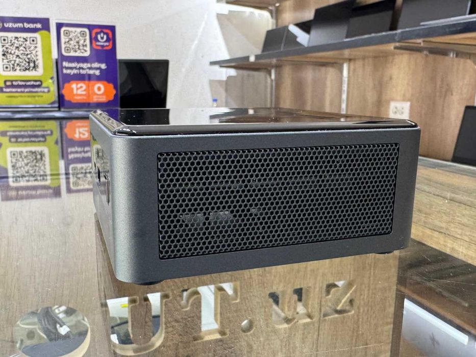 MiNi PC intel NUC10FNK intel Core i3-10110U озу16гб 128 ssd+500