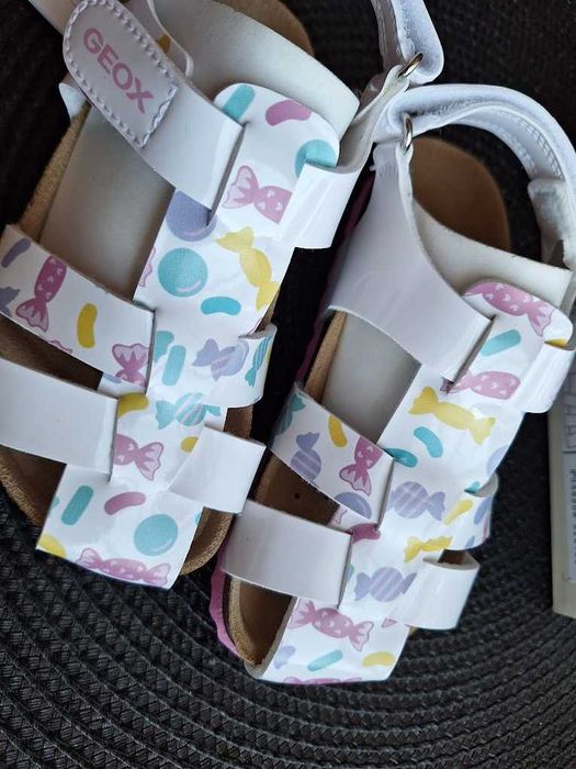 Сандали - чисто нови - Biomecanics, Geox, Superfit - н. 25