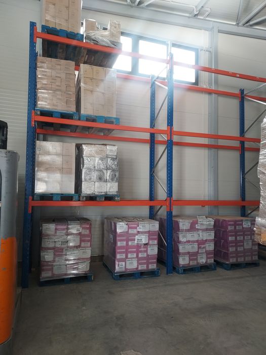 Rafturi pentru depozitare marfi