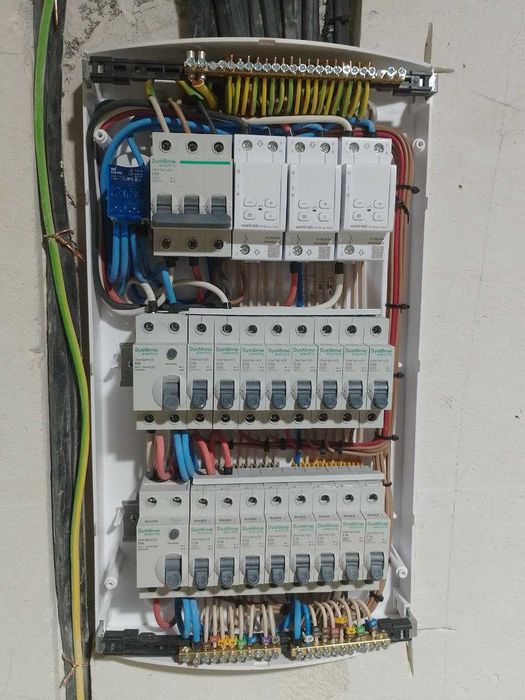 Электрик, делаю, как для себя!