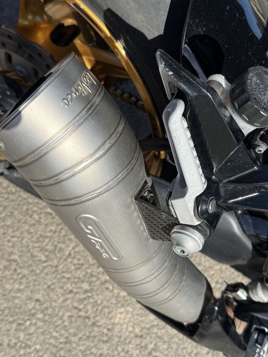 Kawasaki z1000 R foarte intretinut