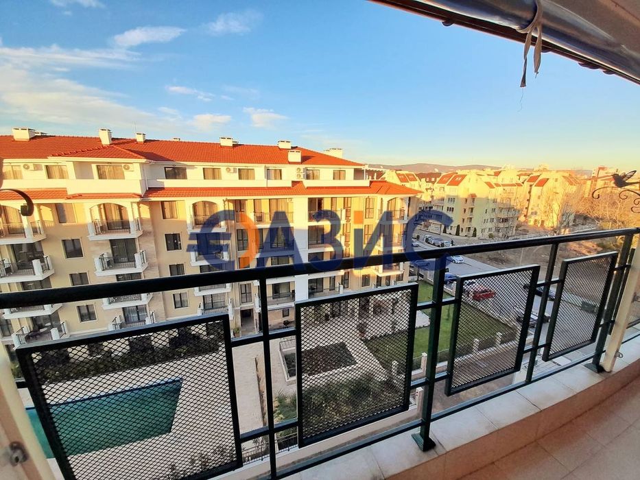 Продава се Едностаен апартамент в к.к. Слънчев бряг - 35 кв.м за 1315 €/кв.м - Снимка #11