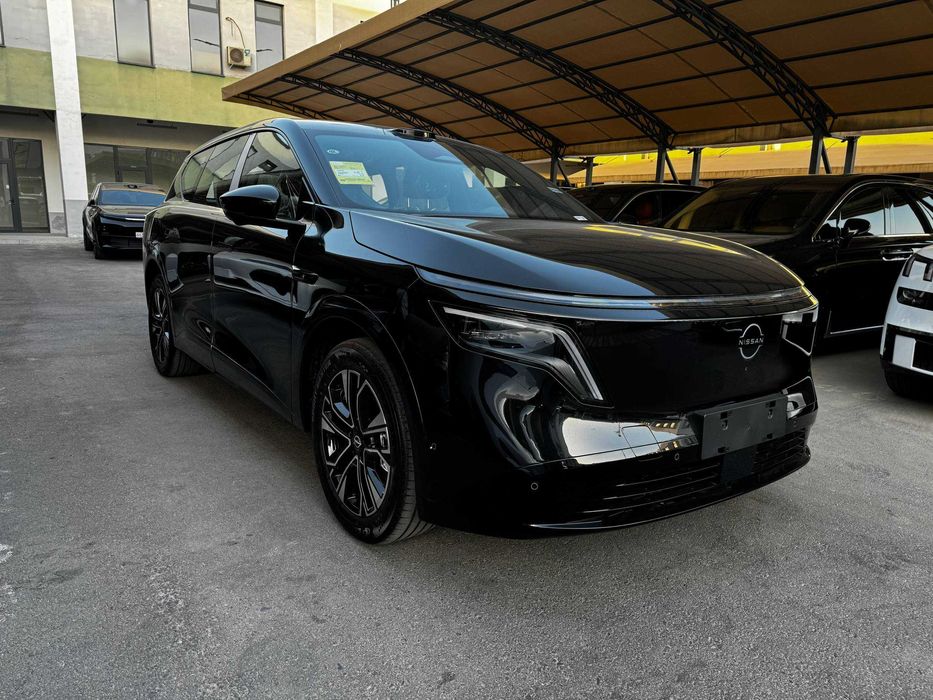 Nissan NX8 2025 Hybrid