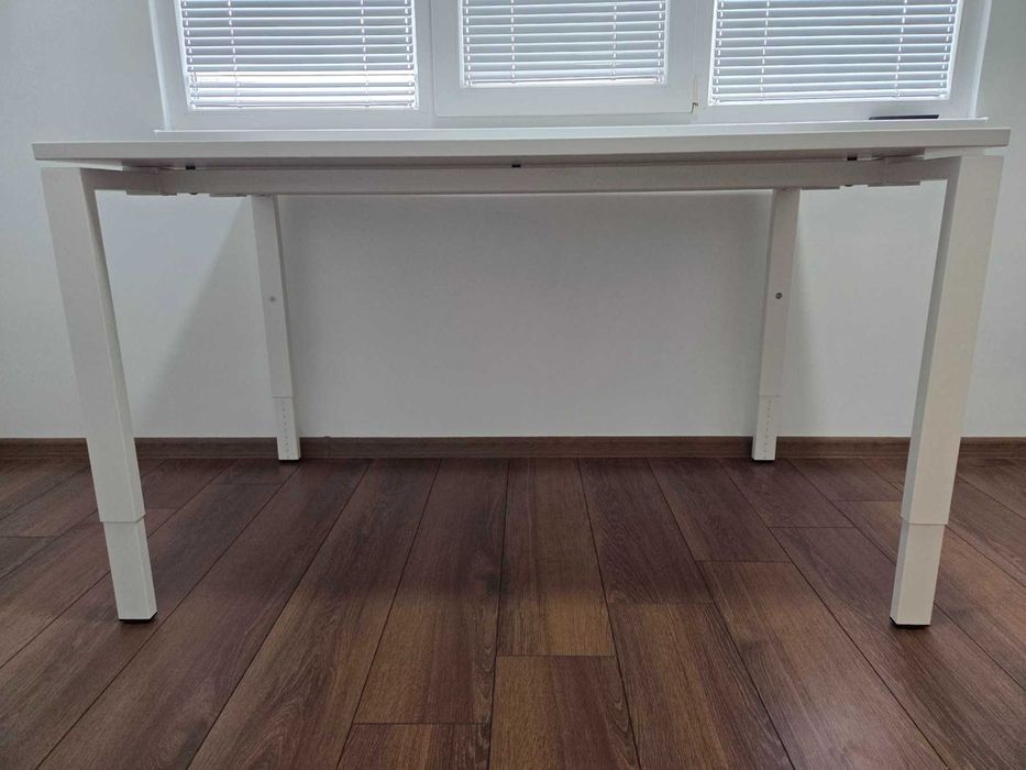 професионално офис бюро HAWORTH 140х80см