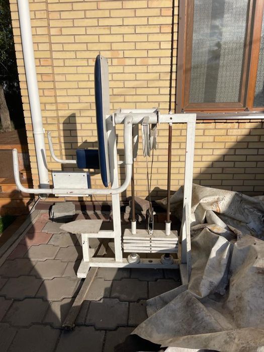 Тренажер для плеч