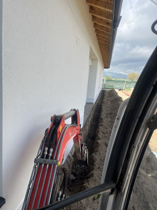 Услуги с Мини багер , Бобкат и Самосвал