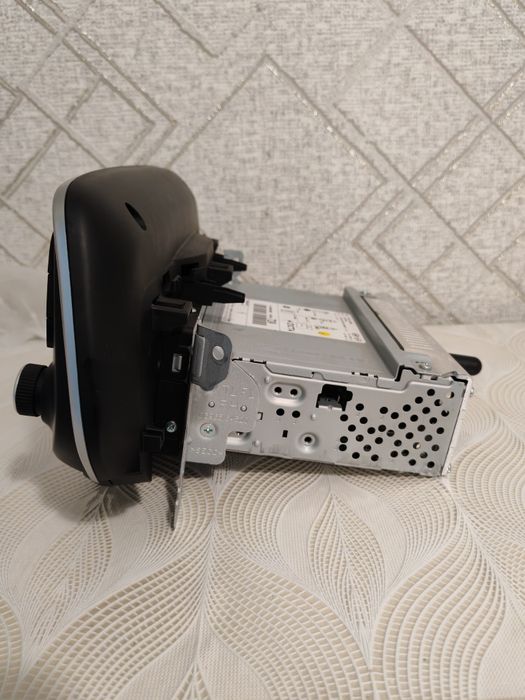 Автомагнитола дисплей