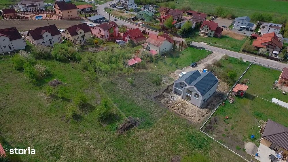 Teren cu autorizatie de constructie la intrare in Chinteni, Comision 0