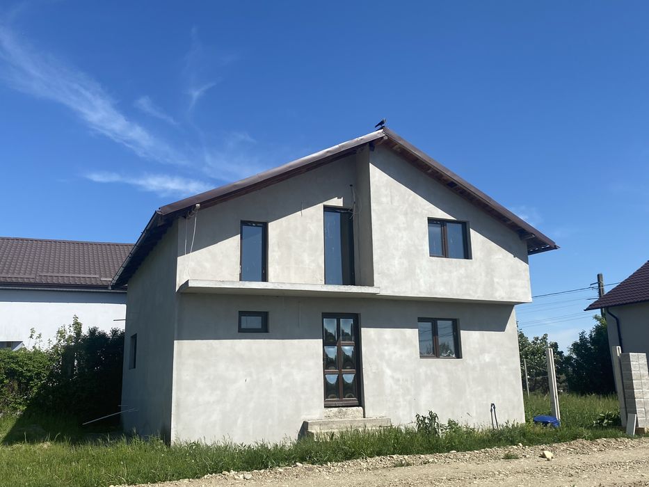 Casa de vanzare lazuri