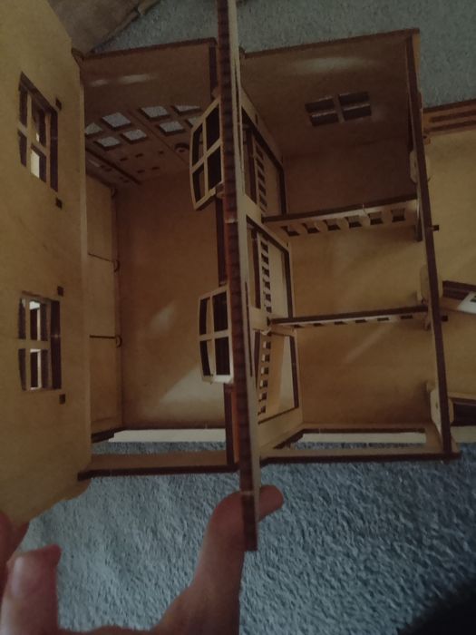игрушечная деревянная конюшня