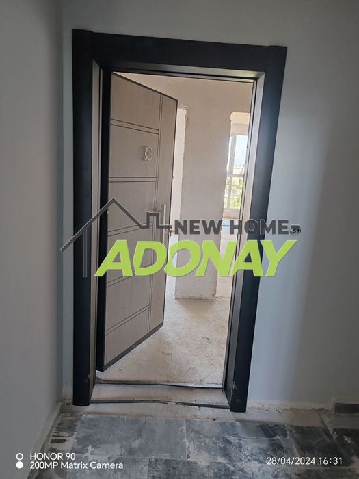 Продава се Двустаен апартамент в Пловдив, Южен - 73 кв.м за 1055 €/кв.м - Снимка #4