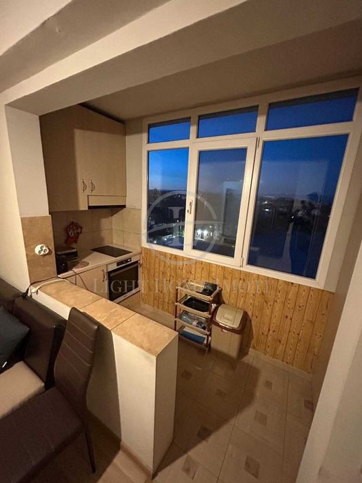 Продава се Тристаен апартамент в Пловдив, Изгрев - 90 кв.м за 737 €/кв.м - Снимка #3