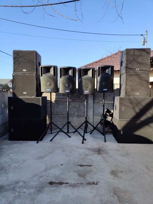 Vând topuri fx12 făcute la Balș. Echipate cu 18 sound nd610 și driver