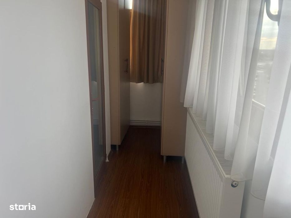 Inchiriere apartament 4 camere, de lux, modificat, Targoviste, micro 3