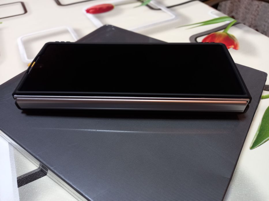 Samsung Z Fold 6