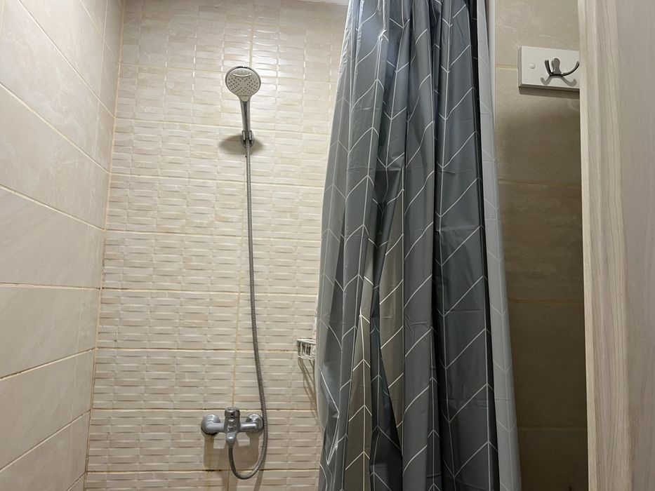 Дава се под наем Двустаен апартамент в Пловдив, Сточна гара - 67 кв.м за 398.82 € - Снимка #3