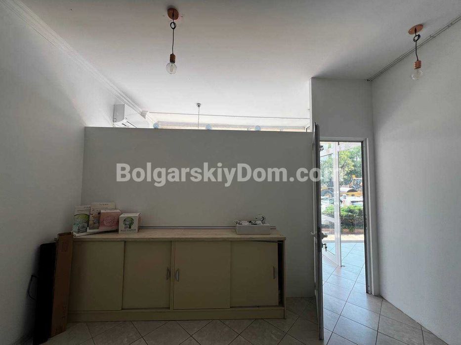 Продава се Офис в Бургас, Зорница - 75 кв.м за 1088 €/кв.м - Снимка #6