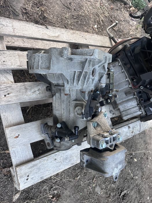 Скоростна кутия Сеат леон 1.6 16V