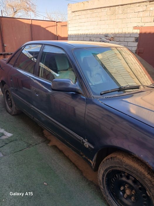 Продам Ауди100 С4