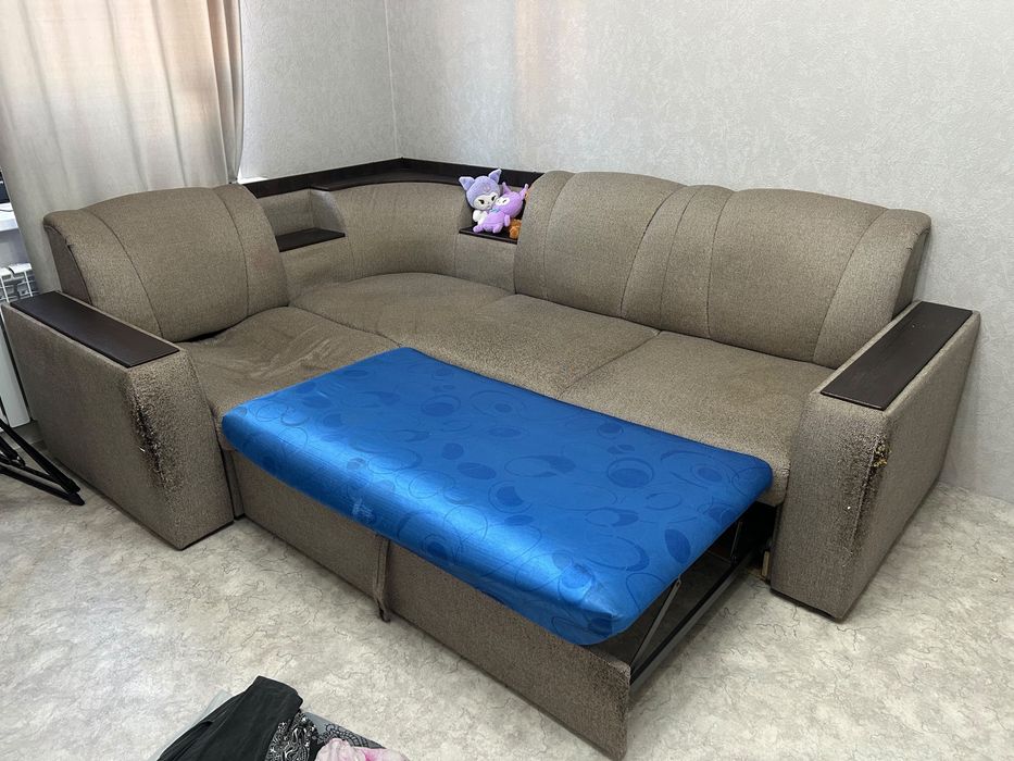 Продам диван б/у