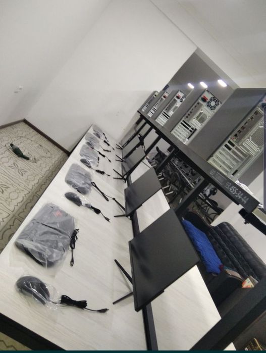 10 dona kompyuter PUBG va Tank oynidi